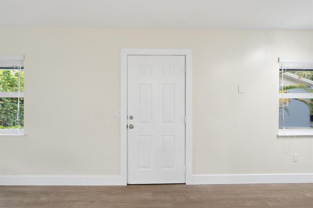 355 Wickline Boulevard, Lantana, FL 33462