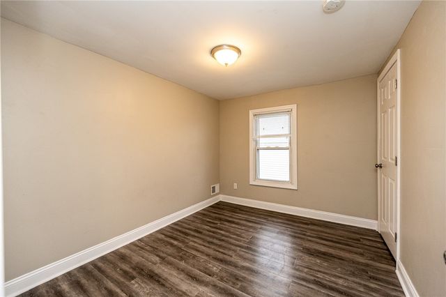 105 Washington St, Mt Pleasant Twp, PA 15666