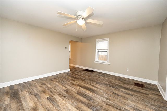 105 Washington St, Mt Pleasant Twp, PA 15666