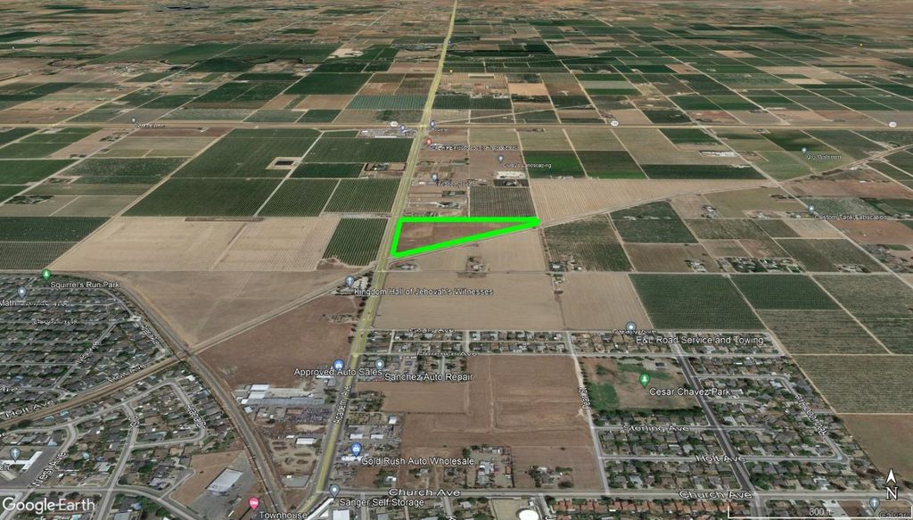Image 10 of property listing at 836 S Academy Avenue, Sanger, CA 93657