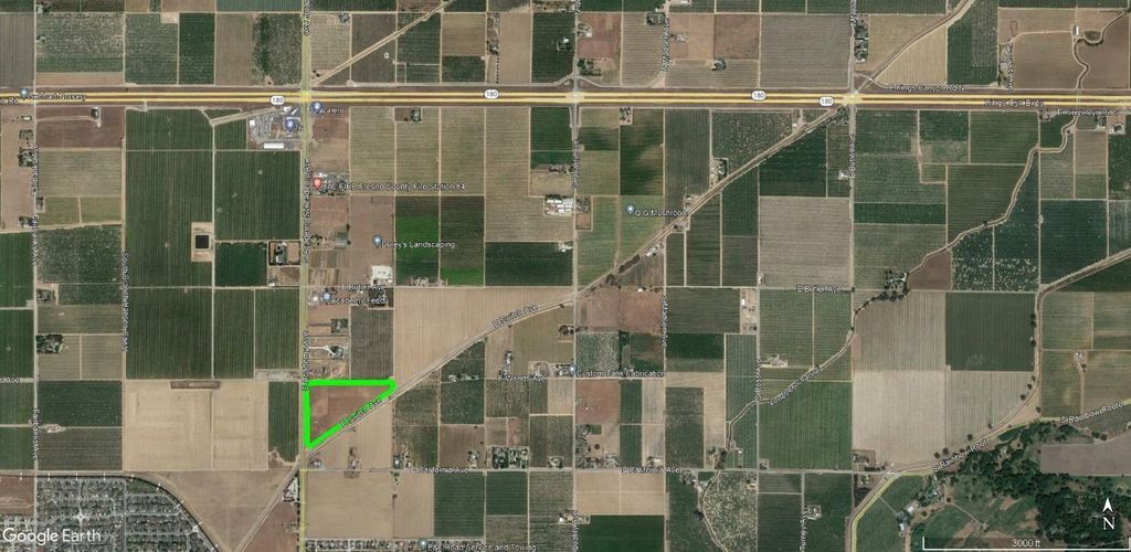 Image 8 of property listing at 836 S Academy Avenue, Sanger, CA 93657
