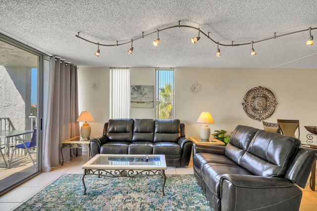 30 Moreno Point Road, UNIT 406A, Destin, FL 32541