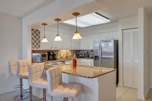 30 Moreno Point Road, UNIT 406A, Destin, FL 32541