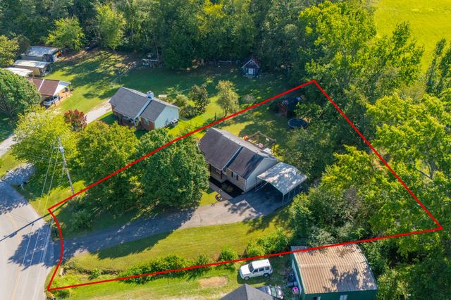 139 Kimberly St, Portland, TN 37148