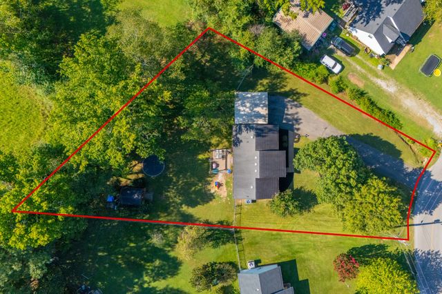 139 Kimberly St, Portland, TN 37148