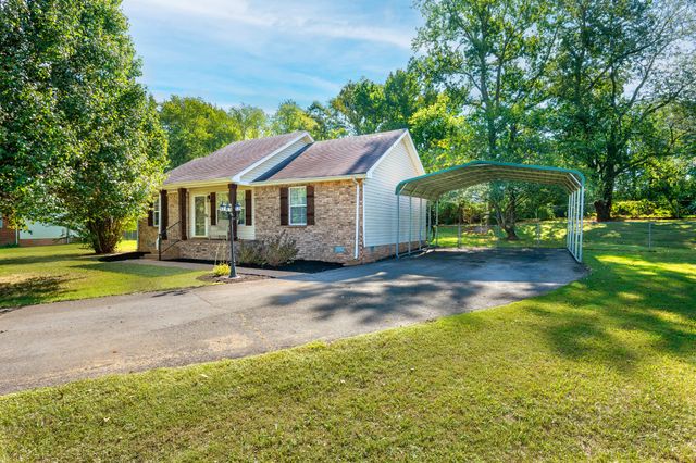 139 Kimberly St, Portland, TN 37148