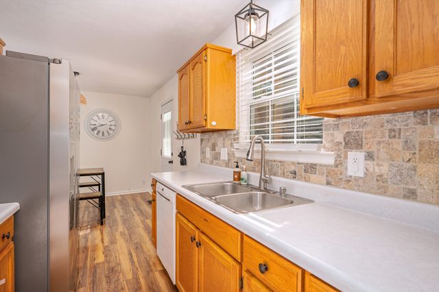 139 Kimberly St, Portland, TN 37148