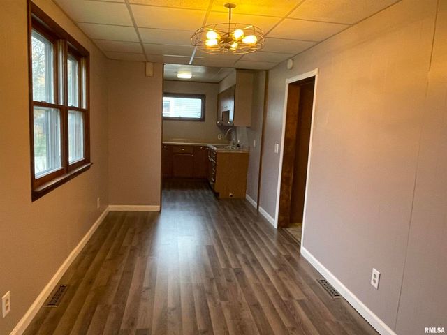 403 E CHESTNUT Street, Geneseo, IL 61254