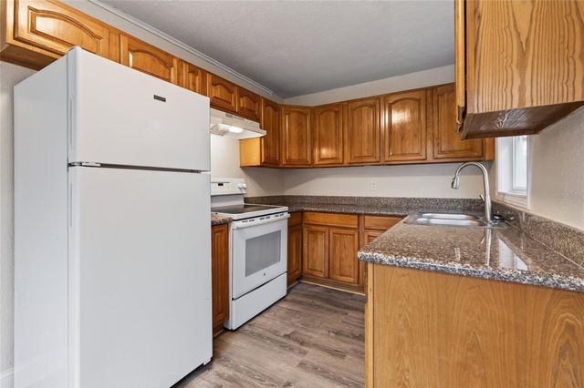 2525 21ST STREET S, St Petersburg, FL 33712