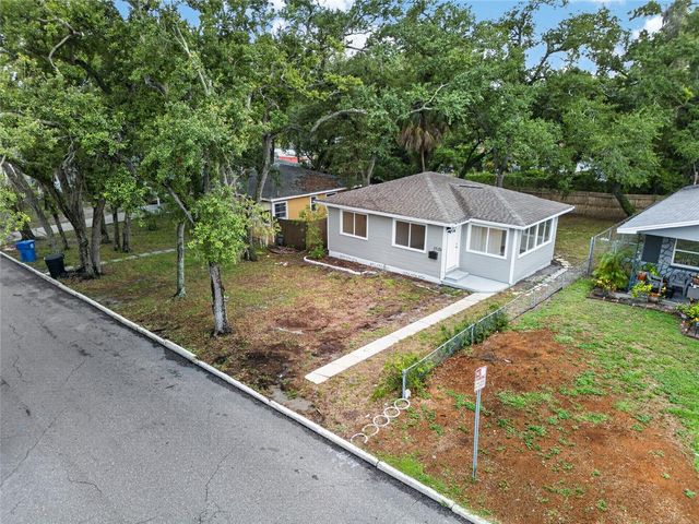 2525 21ST STREET S, St Petersburg, FL 33712