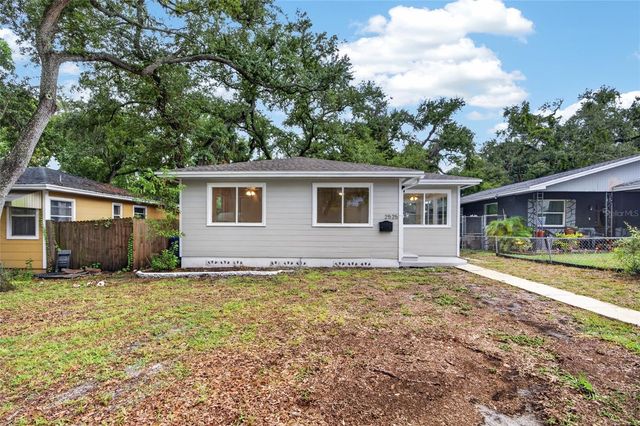 2525 21ST STREET S, St Petersburg, FL 33712
