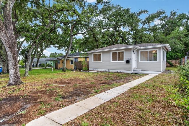 2525 21ST STREET S, St Petersburg, FL 33712