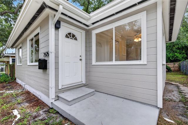 2525 21ST STREET S, St Petersburg, FL 33712