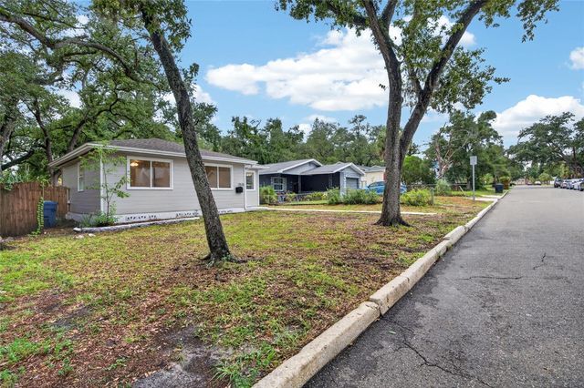 2525 21ST STREET S, St Petersburg, FL 33712