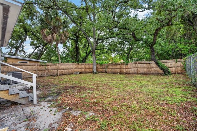 2525 21ST STREET S, St Petersburg, FL 33712
