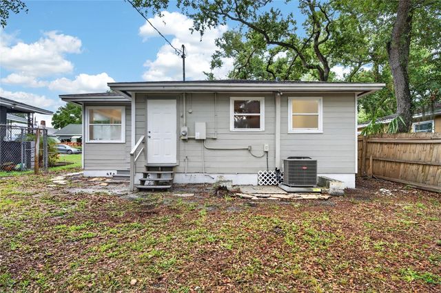 2525 21ST STREET S, St Petersburg, FL 33712