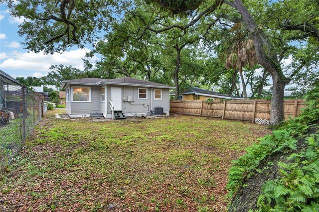 2525 21ST STREET S, St Petersburg, FL 33712