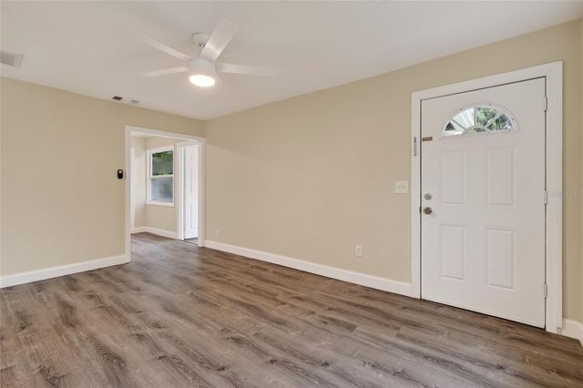 2525 21ST STREET S, St Petersburg, FL 33712
