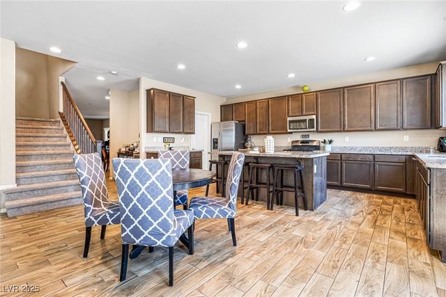 10523 Laurel Mountain Lane, Las Vegas, NV 89166