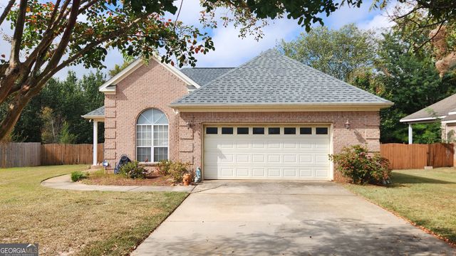 220 Carrington Lane, Centerville, GA 31028