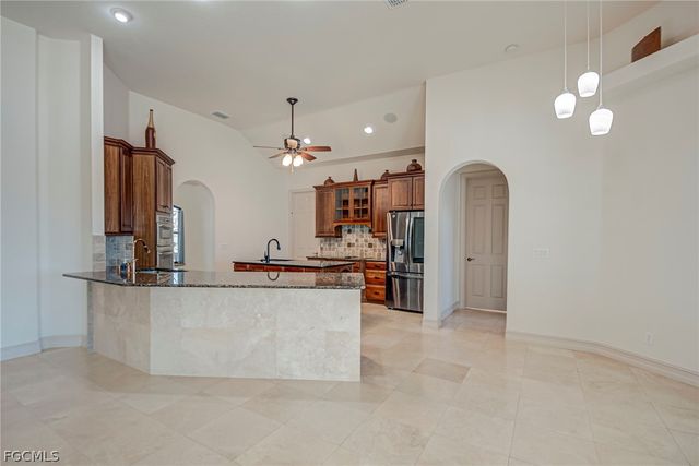 2828 NW 46th AVE, Cape Coral, FL 33993