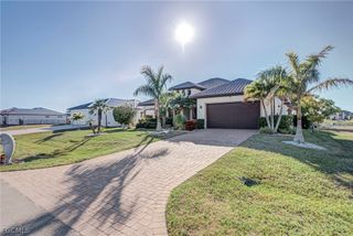 2828 NW 46th AVE, Cape Coral, FL 33993