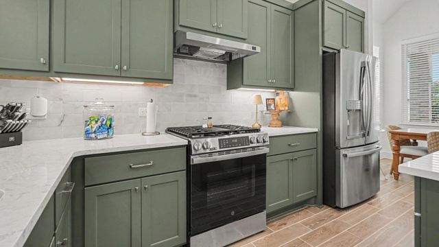 12019 Perch Drive, Mont Belvieu, TX 77523