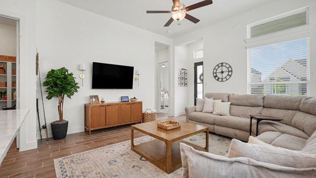12019 Perch Drive, Mont Belvieu, TX 77523