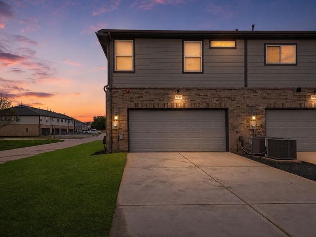 2830 Scanlan Meadow, Missouri City, TX 77459