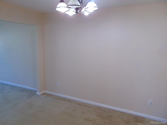 21230 W Glen Haven Circle 64, Novi, MI 48167