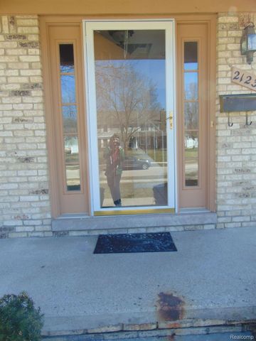 21230 W Glen Haven Circle 64, Novi, MI 48167