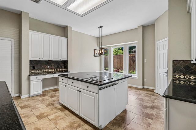 3720 Cripple Creek Court, Bedford, TX 76021