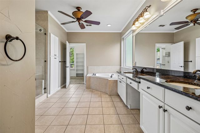 3720 Cripple Creek Court, Bedford, TX 76021