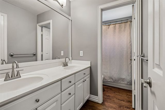 3720 Cripple Creek Court, Bedford, TX 76021