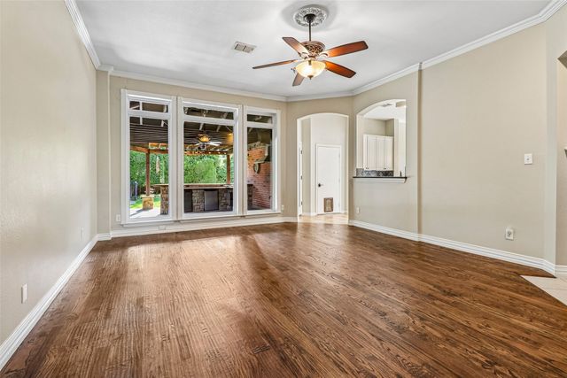 3720 Cripple Creek Court, Bedford, TX 76021