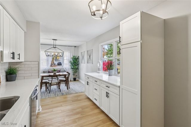 36465 Chestnut Ridge Road, North Ridgeville, OH 44039