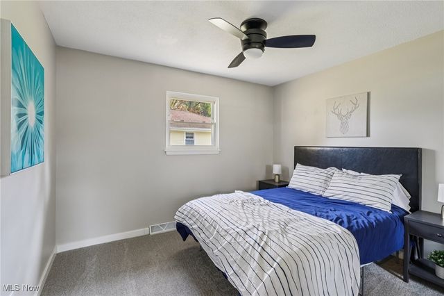 36465 Chestnut Ridge Road, North Ridgeville, OH 44039