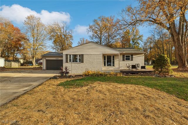 36465 Chestnut Ridge Road, North Ridgeville, OH 44039