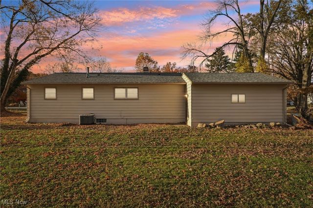 36465 Chestnut Ridge Road, North Ridgeville, OH 44039
