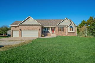 12241 SW Mockingbird Rd, Andover, KS 67002