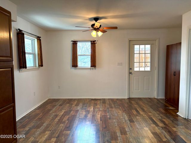 728 S Highland Avenue, Joplin, MO 64801