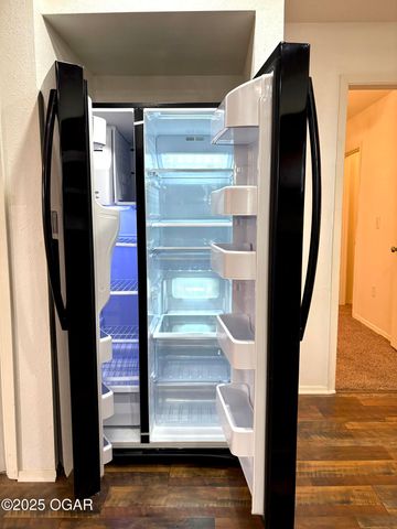 728 S Highland Avenue, Joplin, MO 64801