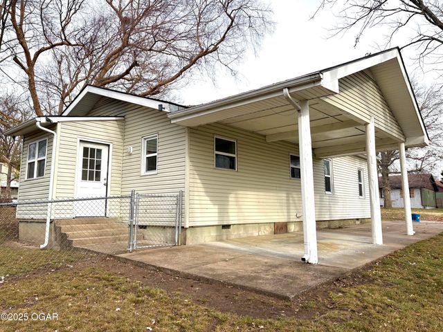 728 S Highland Avenue, Joplin, MO 64801