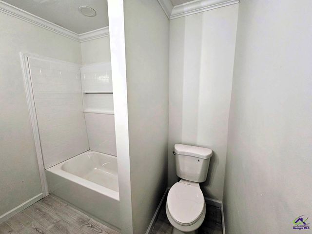 30 MITCHELL Street, Hawkinsville, GA 31036