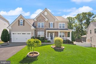 3183 FLEDGLING CIR, Woodbridge, VA 22193