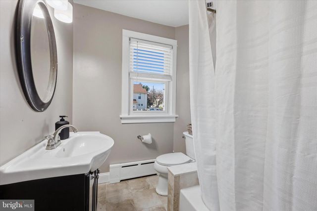 104 SYCAMORE RD, Havertown, PA 19083