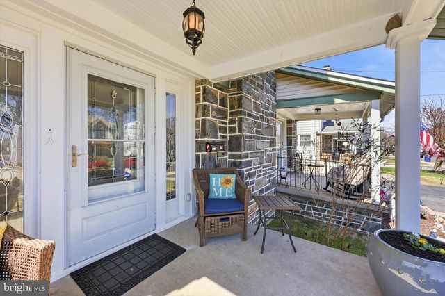 104 SYCAMORE RD, Havertown, PA 19083