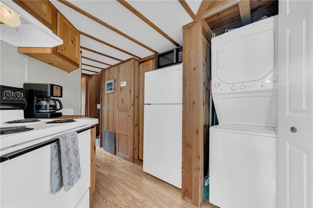 205 Stag Leap Drive, Cleveland, GA 30528
