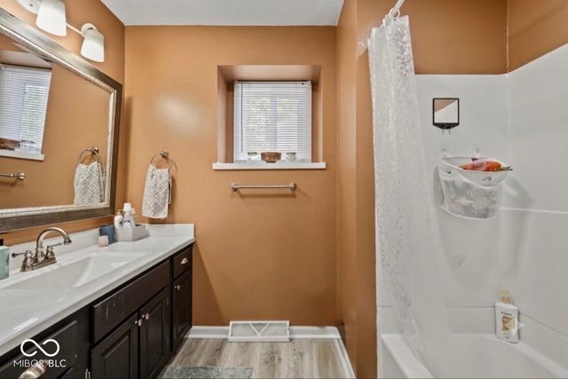 931 Dreamy Street, Greenwood, IN 46142