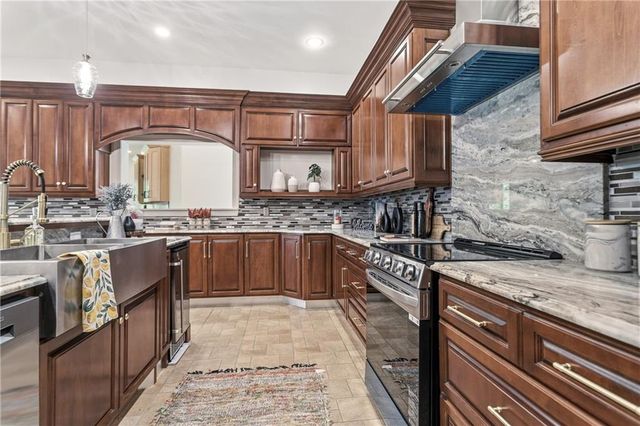 1290 Cameron Creek, Marietta, GA 30062
